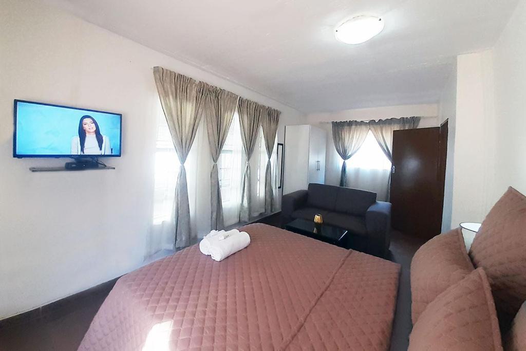 Queens Palace Pretoria Bilik gambar